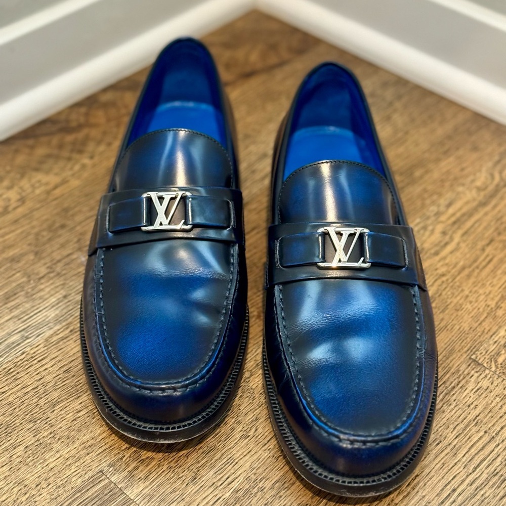 Louis Vuitton Deep Blue Leather Slip-Ons - Picture 2 of 12